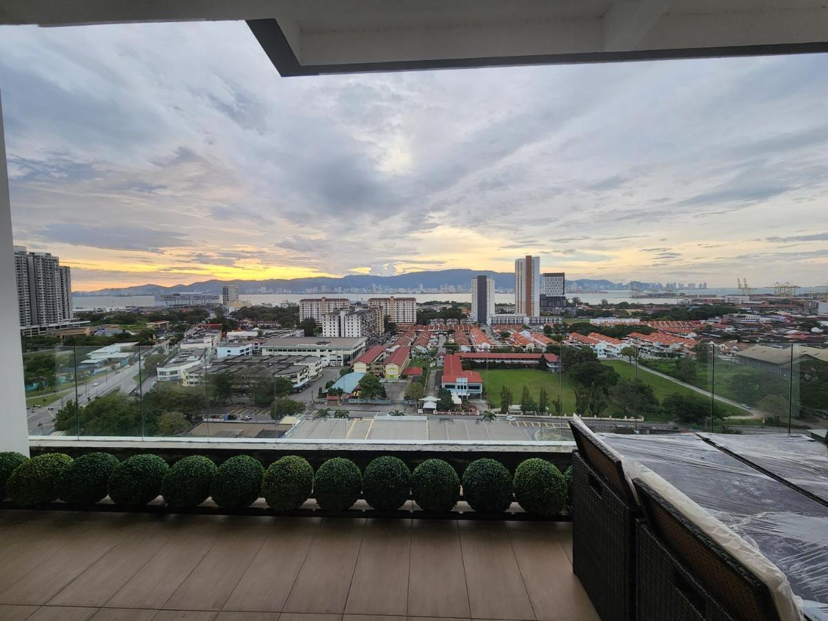Praicon Executive Suite Butterworth Esterno foto